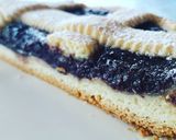 Foto del passaggio 7 della ricetta Crostata con confettura di uva (condita) e yogurt greco