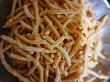 ગાંઠિયા નું શાક (Ganthiya Shak Recipe In Gujarati)