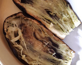 Foto del paso 2 de la receta: Berenjena rellena de atún, muy rápida