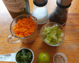 Foto del paso 1 de la receta: Ensalada de zanahoria y apio