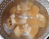 Foto langkah ke 1 dari resep Oseng Kikil Bumbu Kecap.