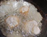 A picture of step 4 of Banana Bombs.