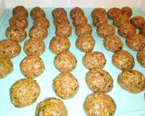 A picture of step 4 of Tasty Coconut Meatballs.