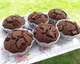Duplacsokis muffin recept fázis 3 fotója