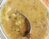 A picture of step 8 of Easy no cream celery soup.