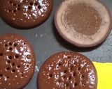 صورة لخطوة 3 من وصفة ميني بان كيك بالشوكولاته سهل لأطفالك 🍫🥞
