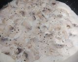 Foto del paso 2 de la receta: Salsa de champiñones y cherry a mi manera