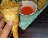 Foto langkah ke 5 dari resep Pangsit Isi Mie (Cone Pangsit).