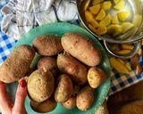 Mama gumi pogácsái “avagy krumplis pogik” recept fázis 1 fotója