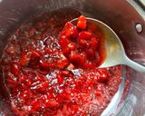 รูปขั้นตอนการทำที่ 3 ของ 🍓แยมสตรอว์เบอร์รี่แบบง่ายๆ สูตรทานหวานแล้วไม่รู้สึกผิด🍓