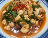 รูปขั้นตอนการทำที่ 4 ของ กุ้งผัดพริก