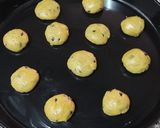 A picture of step 3 of Chocolate-chip cookies.