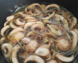 Foto del paso 4 de la receta: Sopa de champiñones