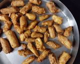 A picture of step 3 of Crispy Spicy babycorn.