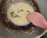 Foto langkah ke 2 dari resep Semur telur ceplok.