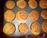 A picture of step 8 of Raisins cupcake.