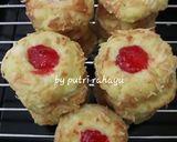 Foto langkah ke 5 dari resep Tumbprint strowbery.