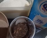 Foto langkah ke 1 dari resep Roasted Milk Ice Tea.