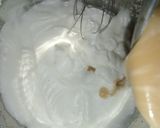 Foto langkah ke 3 dari resep Raisin coffe puding busa.