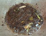 Foto langkah ke 4 dari resep 11. Rawon khas SukaSuka (Sengkel + Tetelan).