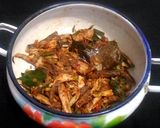 Foto langkah ke 3 dari resep Tongkol Suwir Pedas.