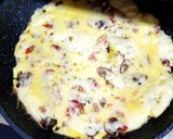 A picture of step 5 of My full Breakfast Omelette. 👍.