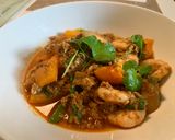 A picture of step 7 of Stir-fry King prawns in curry powder & egg.