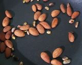 A picture of step 4 of Healthy Trail Mix With Roasted Sunflower Seeds.