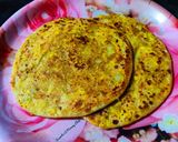 A picture of step 8 of Aloo paneer ke parathe.