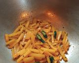 A picture of step 2 of Leek Sabji.