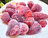 Une image de l'étape 1 de Sorbet de fraise congelée 🍓 et yaourt.