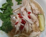 Foto langkah ke 4 dari resep Vietnamese Chicken Pho.