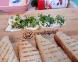 A picture of step 5 of Italian seasoning Garlic butter board.