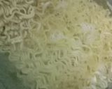 Foto langkah ke 1 dari resep Snack mie kriuk.