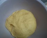 Foto langkah ke 2 dari resep Banana Bun.