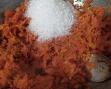गाजर का हलवा (Gajar Ka halwa recipe in hindi) रेसिपी चरण 3 फोटो