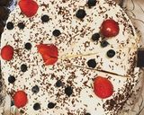 A picture of step 2 of #berry bonanzaPavlova.