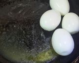 A picture of step 1 of Egg Butter Masala.