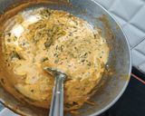 A picture of step 12 of Methi Matar Malai.