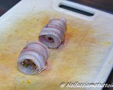 Foto del passaggio 2 della ricetta Involtini di orata pancettati con insalata di finocchi e arancia