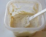 A picture of step 4 of Frozen chocolate yogurt.