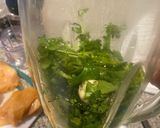 Foto del paso 2 de la receta: Pollo en salsa de cilantro y limón