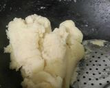 A picture of step 1 of Sooji gulabjamun.