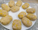 A picture of step 1 of Corn cheese chicken cutlets.