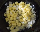 કાંદા બટાકા નું શાક (Kanda Bateka shak Recipe in Gujarati) રેસીપી સ્ટેપ2ફોટો