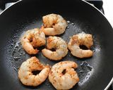 รูปขั้นตอนการทำที่ 2 ของ กุ้งอโวคาโดซัลซ่า #ปาร์ตี้ของว่าง