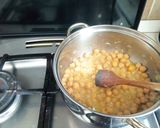 Csicseriborsókrémleves recept fázis 3 fotója