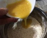 Foto del paso 2 de la receta: Cookies de avena y coco sin manteca con chips