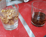 Foto del paso 1 de la receta: Tarta de manzana con pasas y nueces en masa de hojaldre