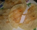A picture of step 4 of Corn Tortilla & Cheese.